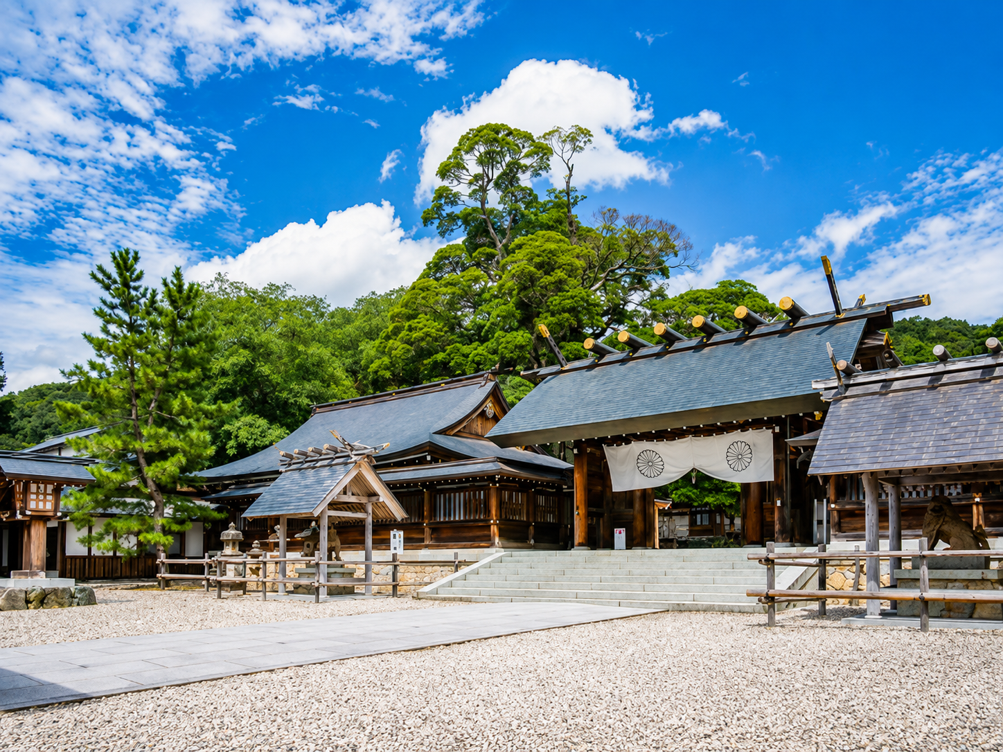 元伊勢籠神社